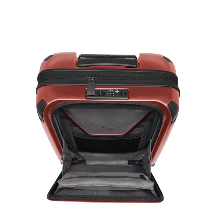 Spectra 3.0 Expandable Global Carry-On 8-Wheel Expandable Cabin Case - Red