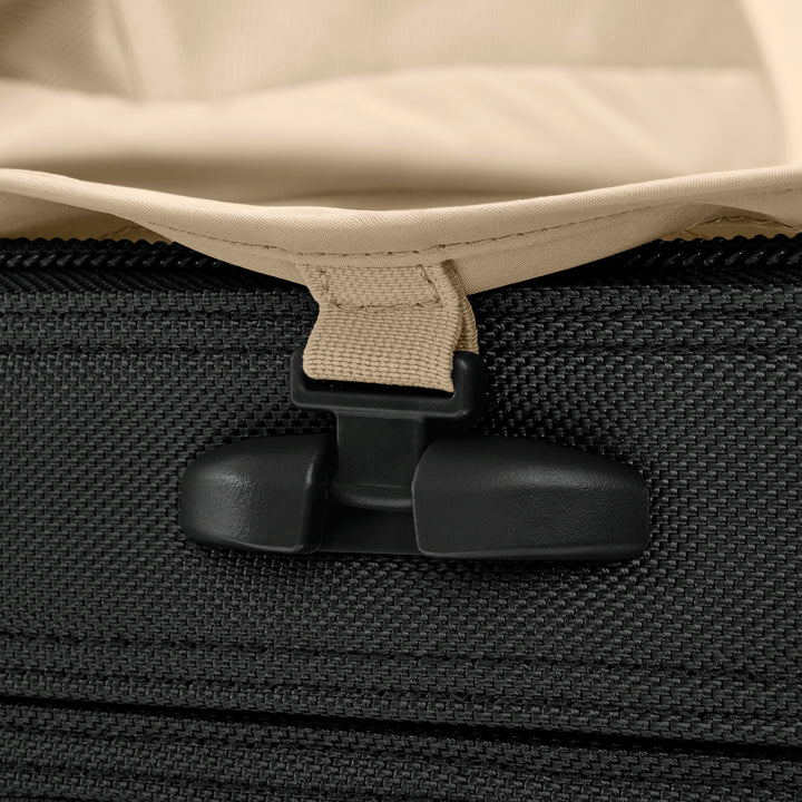 Baseline Global Carry-on Spinner Black