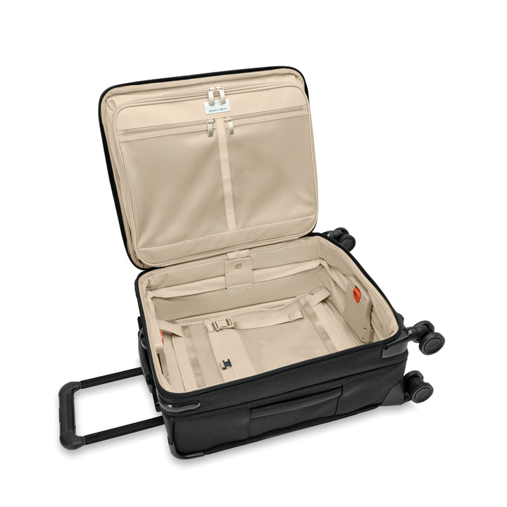 Baseline Global Carry-on Spinner Black