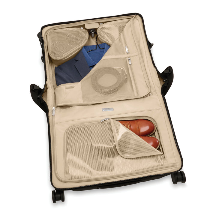 Baseline Wide Carry-On Garment Spinner