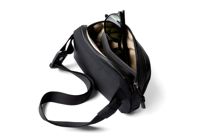 Venture Hip Pack 1.5L - Black