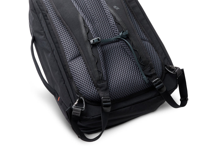 Lite Travel Pack 30L - Black