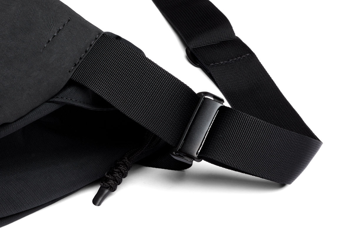 Shop at Global Luggage | Venture Sling 9L - Black