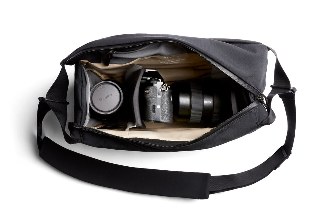 Venture Sling 10L - Camera Edition - Black