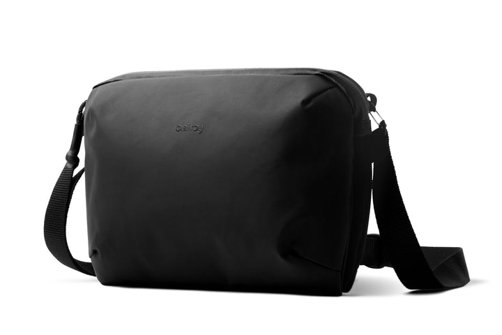 Venture Travel Crossbody - JetBlack