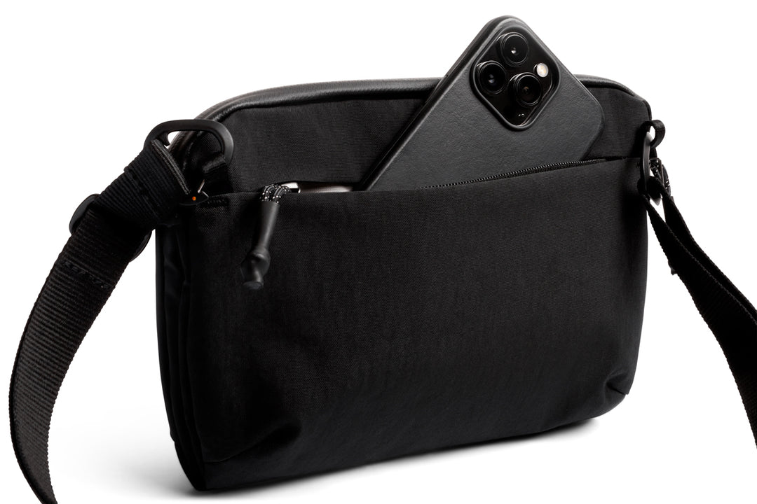 Venture Travel Crossbody - JetBlack