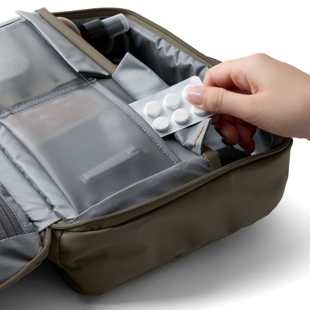 Hanging Toiletry Kit Plus - SeaKelp