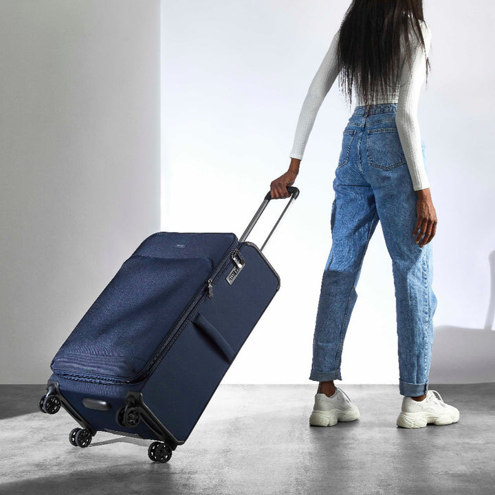 Georgia Expandable Soft Large Suitcase 80cm - Navy