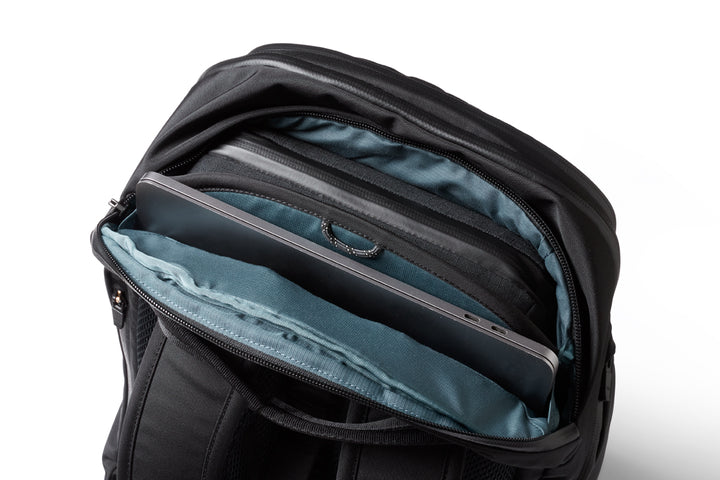 Transit Workpack Pro 22L - Black