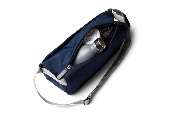 Bellroy Sling - Navy